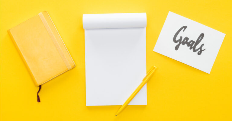 Goal Setting Journal | The Perfect Tool to Stop Dreaming and Start Achieving