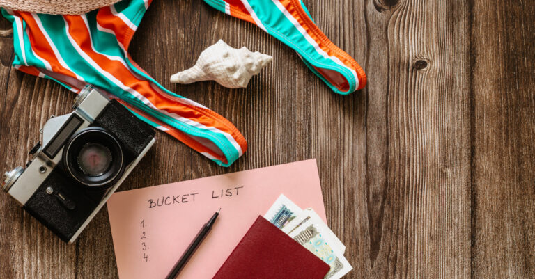 Bucket List Journal | Imagining and Documenting Your Best Life