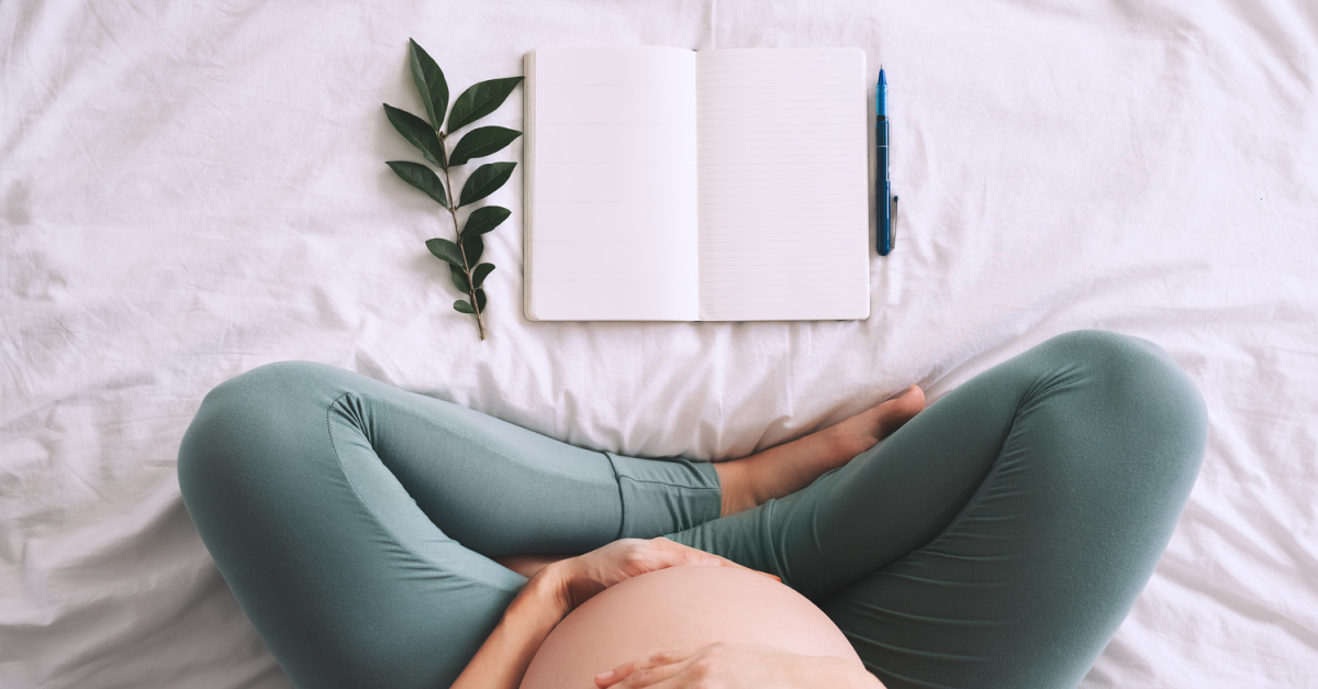 24 Best Pregnancy Journal & Keepsake Options in 2024